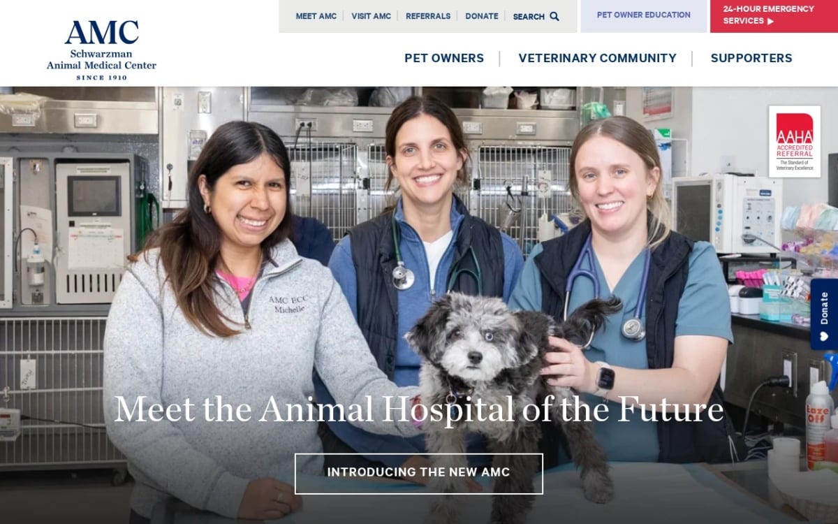 The Schwarzman Animal Medical Center veterinarian website homepage